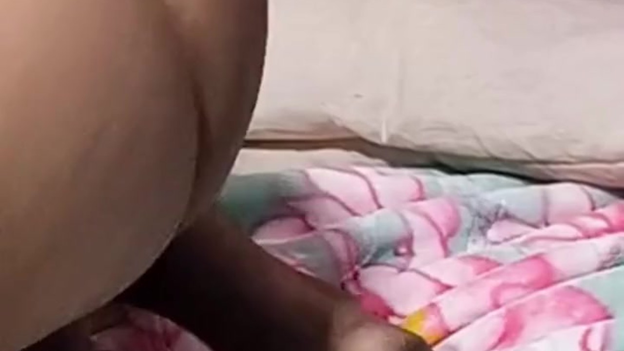 سكس مشاهير العرب 🍌رقصه مصريه مشهوره تتنتاك مع زبون سعودي بفندق في الخليج - Free Sex Video - RedTube