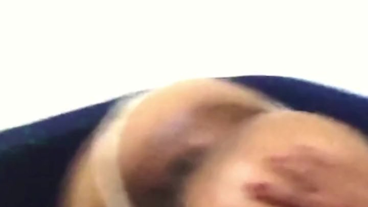 سكس إباحي مصري جديد خمسينية شرموطه تلعب مع عشريني نياكه بوضعيات سكسية جامدة - Free Sex Video - RedTube