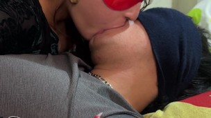 What a spectacular FRENCH KISS my stepsister gives me! 😈