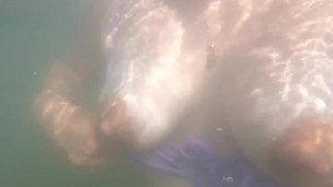 Trying our action cam at a beautyful mexican beach