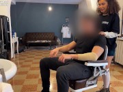 SBORRATA IN GOLA DAL BARBIERE, sono saltata sopra il suo cazzo 7/16