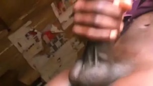 AFRICAN TEEN SQUEEZING ALL THE CUM OUT 😮😮💦💦💦🍌
