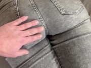 Je reçois son sperme sur mes petits seins après l avoir sucé 2/16