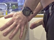 Hydraulik rucha w dupe niewierną żonę - Screenshot 16 of 16 - HD