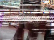 La milf aspetta il suo bull alla finestra 2/16