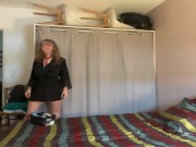 Sa copine lui paye une masseuse pour son anniversaire 1/16