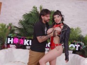 Raven-Haired Gal Little Puck Gives Her Ass In A Raw Session! 2/16