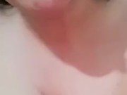 خودارضایی داغ و آب دار واسه دوستای شوهرم درخواستی انجام میدم