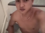 Sarap magjakol talaga eh, sino ba pwedeng pakainin ng tamod ko? 1/16