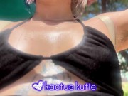 everyone can see how sweaty i am!