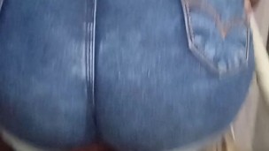 Mostrando mi culo