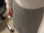 Je suce la bite de mon patron et il joui sur mes nylons 2/16