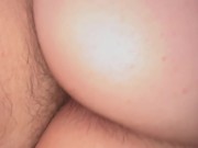 Mi hermanastro me coge hasta venirse dentro 12/16