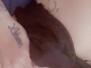 Écolière qui aime ce la mettre pour ce faire mouiller fort 8/16