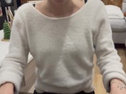 Je sors ce soir avec des copines mais je le suce avant de partir👅 1/16