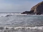 Salimos a caminar desnudos a la playa 13/16