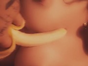 Kitty eats banana 7/16