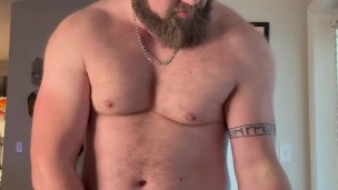 Hung Muscle Hunk Cums Multiple Times Hands Free