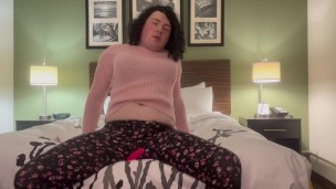 Nikkii Layne passionately fucking new vibrator
