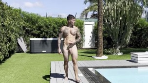 EXHIBITIONIST in the PUBLIC Swimming POOL💦