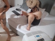 I dildo my pussy with my friend until I reach orgasm 15/16