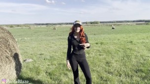 Napalona ruda laska wyruchała fotografa podczas sesji zdjęciowej - POLSKIE PORNO