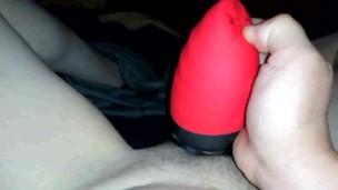 Masturbe (362) with one testicle