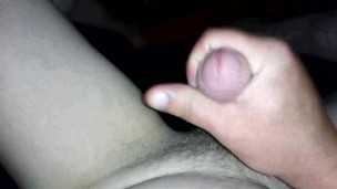 Masturbe (378) with one testicle