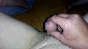 Masturbe (385) with one testicle