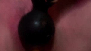 Slut cums super hard