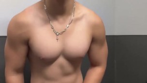 Asian Guy Masturbates And Cums In The Gym Chang Room