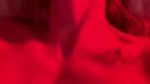 Rubia caliente amateur en orgasmo real