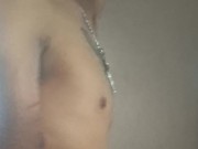 Me pongo cachondo y me masturbo asta correrme 12/16