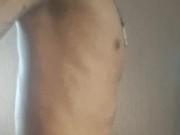 Me pongo cachondo y me masturbo asta correrme 9/16