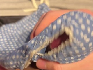 女友達の水玉パンツをティッシュ代わりにする屑