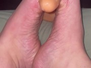 Rub this thick cream into my feel