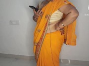 STEPMOM SON ROMANCE IN THE ABSENCE OF THE FATHER IN HINDI 2/16