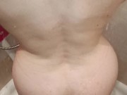 Ecco mi mi lavo la sera quando sto con mr.Brega. sono una troia e me lo fa sentire addosso!! 14/16