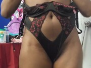 Gamer Girl Shows Off Her Hot Body – Slim Thicc, Fat Ass, Small Waist, and Ready to Play! 15/16