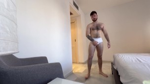 unaware giant trapped on lube pump & cock