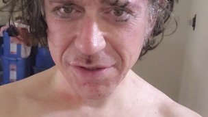 Suddenly I want this Guy to Do Porn Naked & Hard!