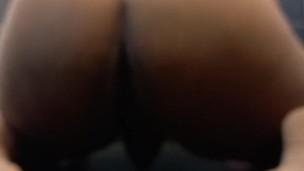 Who wants to cum in me