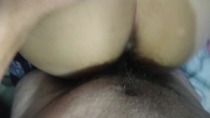 Padrastro, necesito que me dejes embarazada para poder darle a tu mejor amigo Daniel.