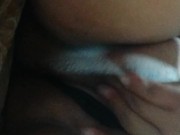 En clases delante del maestro me masturbo sin que los demás de la clase se den cuenta 8/16