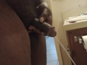THA HOTTEST COCK PISSING VIDEO EVER!!!!!