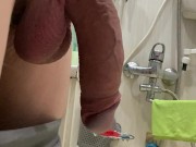 I pee standing in the bathtub without hands in two streams)) 9/16