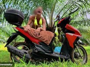 Wild Girlfriend Fuck on a Scooter & Wet Squirt in a Jungle During Rain 14/16
