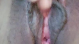 Meu brinquedo anal enlouquece minha pussycat