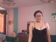 Grandes culos, cuerpos reales y mucho placer… eso es lo que ofrece Lesly. 15/16