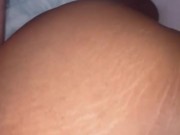 MORENA CON RICO COÑO LE ES INFIEL A SU MARIDO EN SU PROPIA CASA 10/16